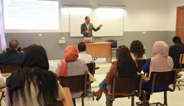 Lecture Explores Verbosity in Literature at Nawroz University
